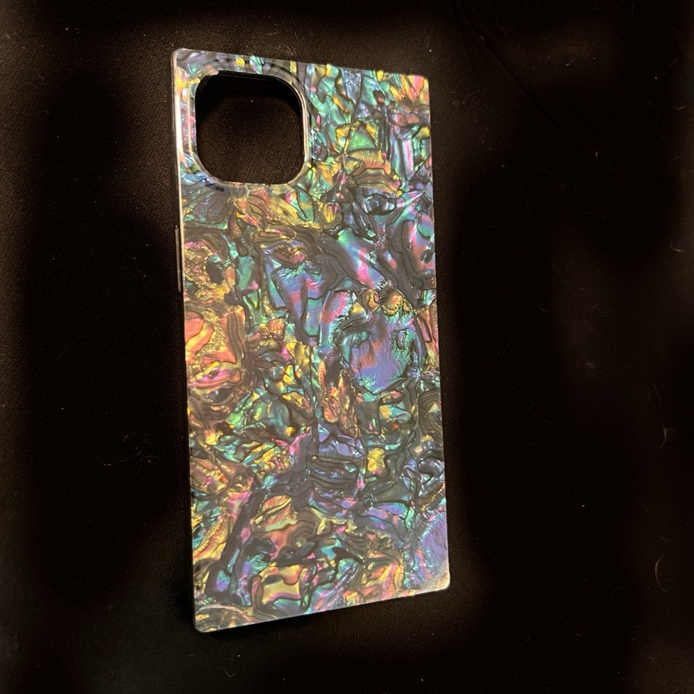 Flaunt iphone 13 Iridescent Abalone Pattern Phone Case - Multi-Color